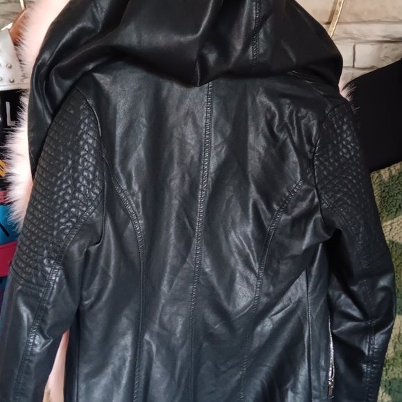 Beula "PinkPanther" Large Winter jacket  100% vegan (faux fur & simili leather) - Picture 10 of 12